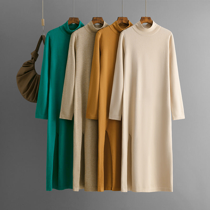 Robe en maille à col montant et fente – style automne/hiver