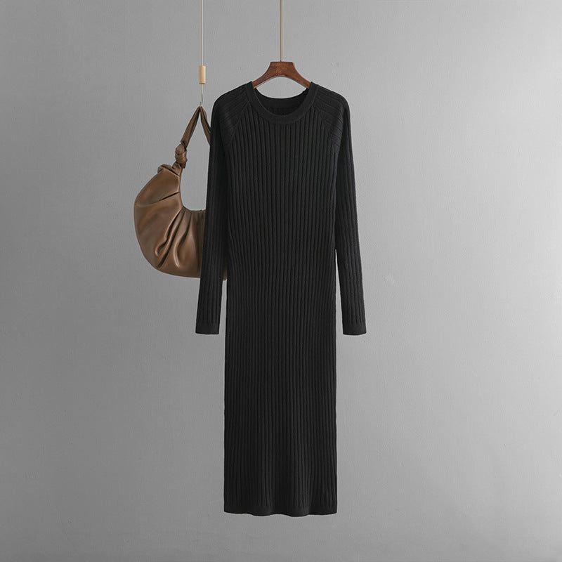 Robe midi en laine européenne et américaine – coupe ajustée avec col rond