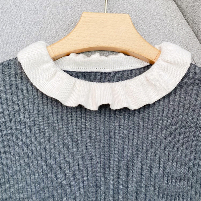 Robe en tricot - col poupée contrasté